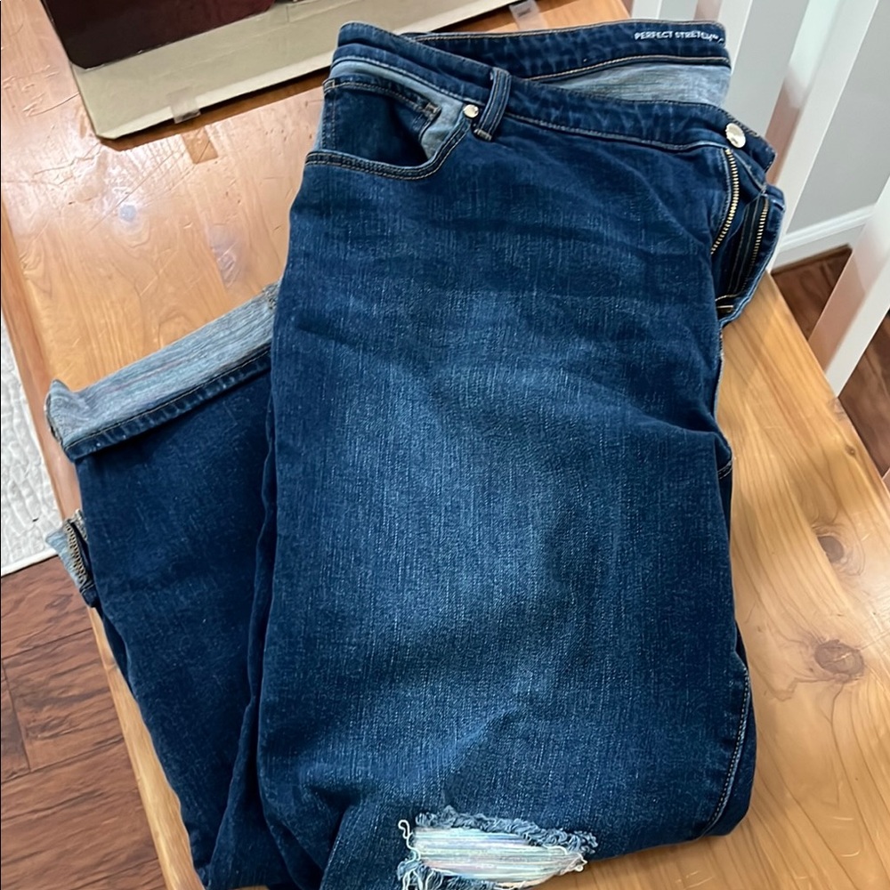 Chico's jeans 
Women's Jeans-ankle
